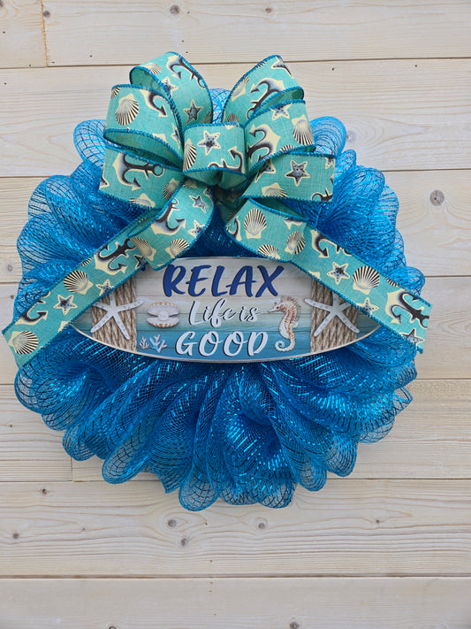 Cruise or beach house wreath for a gift or self, front view.