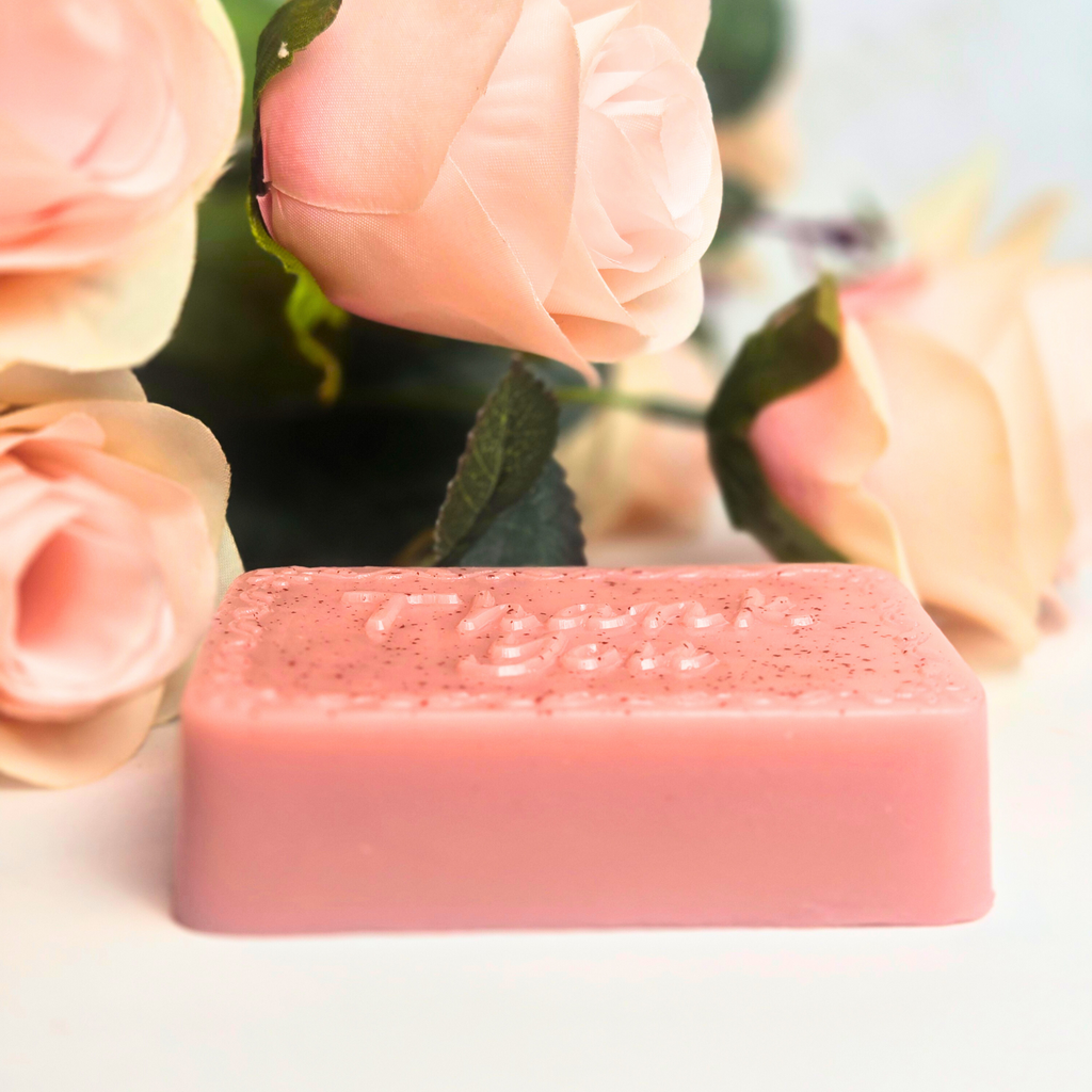 Minimalist wedding soap favor bar featuring rose kaolin clay and a light floral-fruity aroma