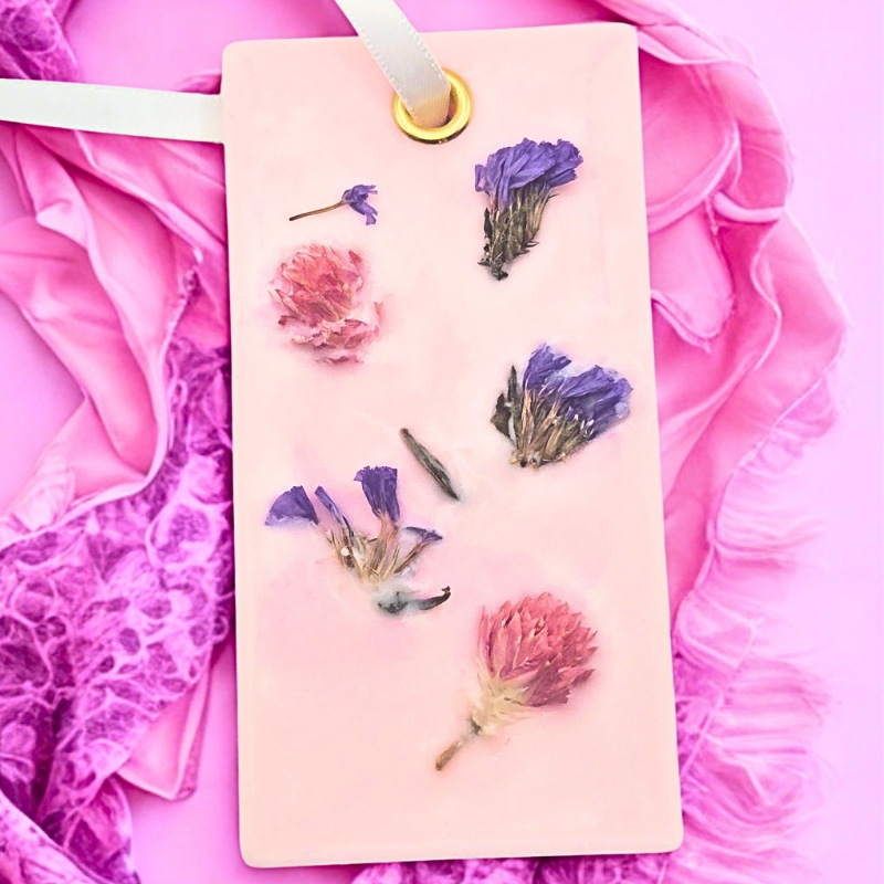 What Happens in Paris Botanical Wax Sachet – Long Lasting Home Scent