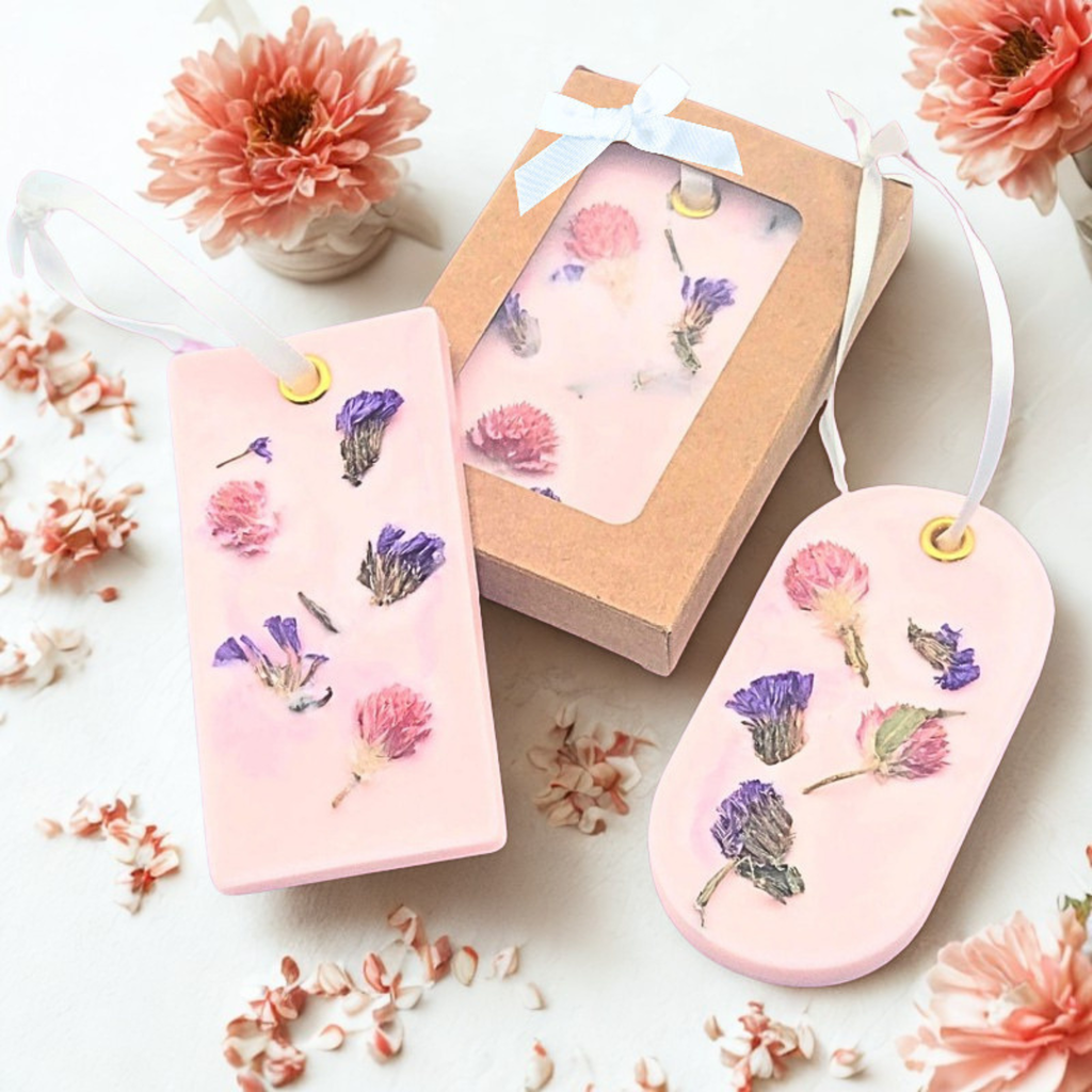 What Happens in Paris Botanical Soy Wax Sachet