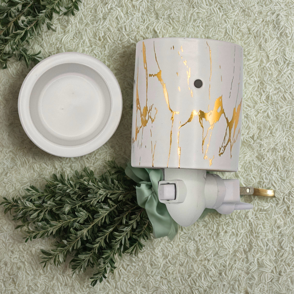 Wax Melt Warmer Gift Set for Her – Cozy Blanket, Bath & Home Spa Gift Box (Available in 3 Fragrances)