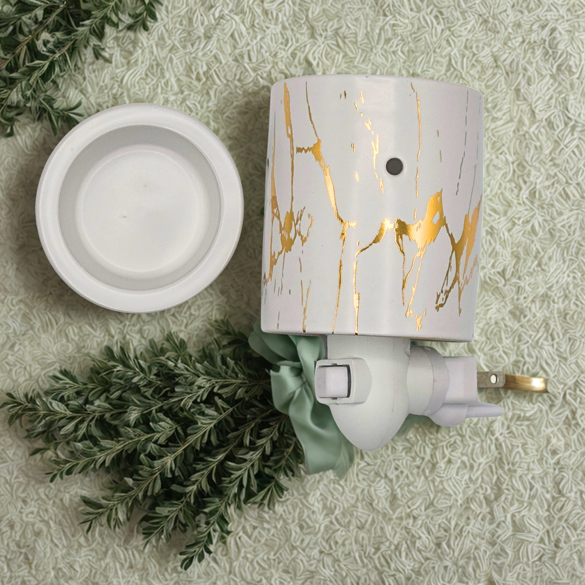 Wax Melt Warmer Gift Set for Her – Cozy Blanket, Bath & Home Spa Gift Box (Available in 3 Fragrances)