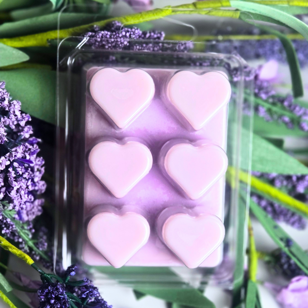 Heart clamshell with vanilla lavender soy was melts.
