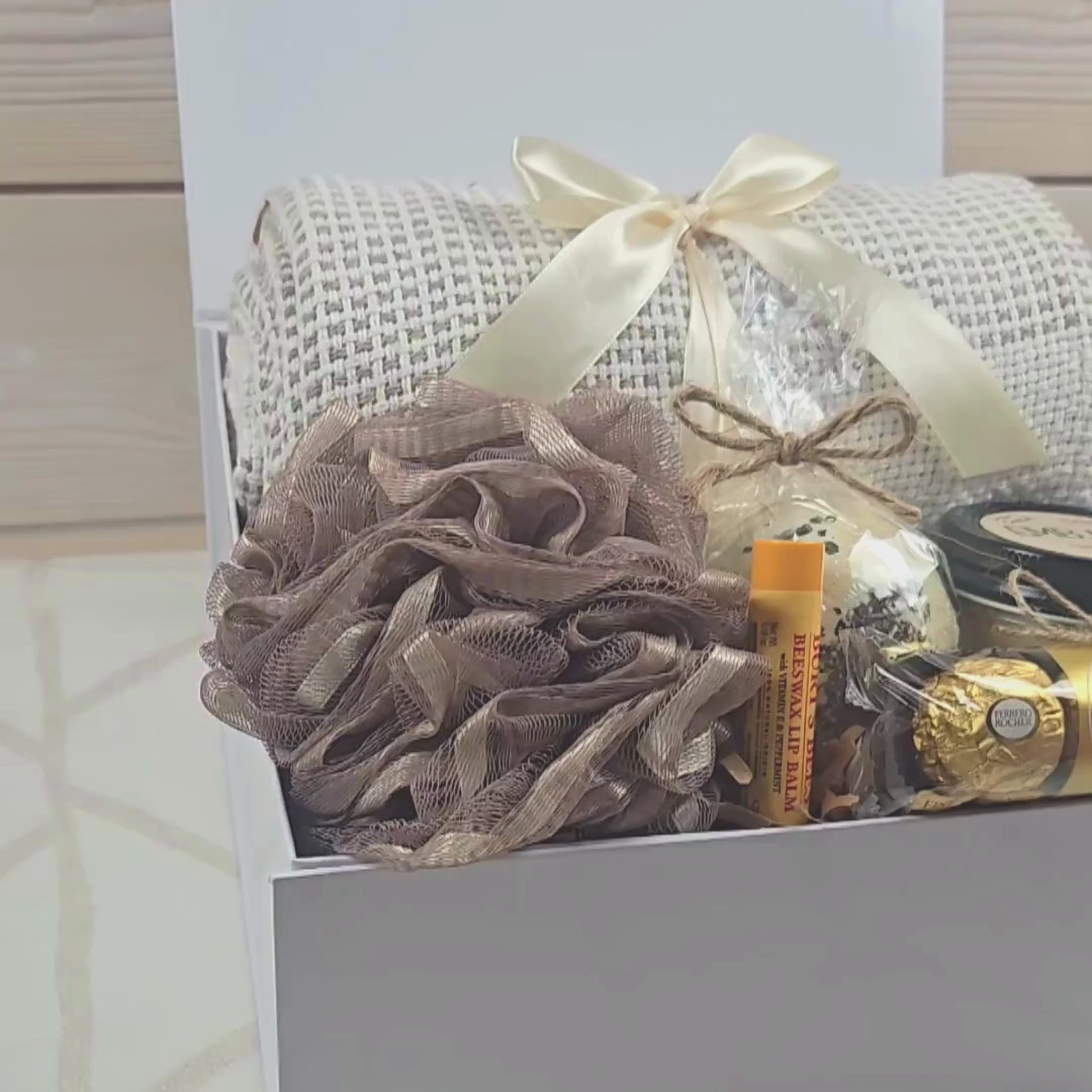 Gift box for her.